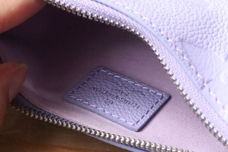 Louis Vuitton Hobo Bags